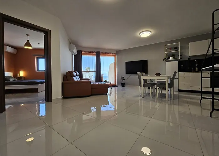 Comfort For Two St Paul's Bay